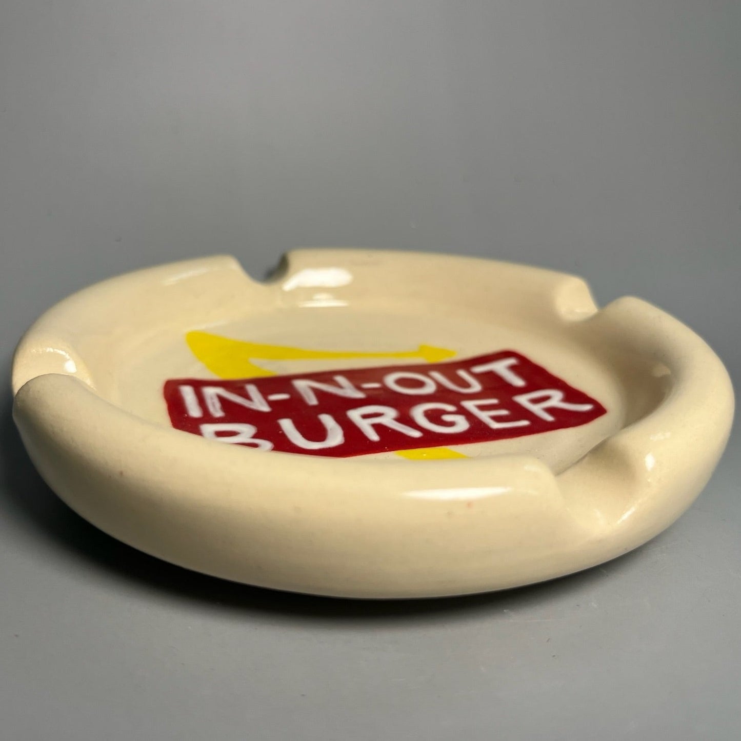 IN-N-OUT BURGER ASHTRAY